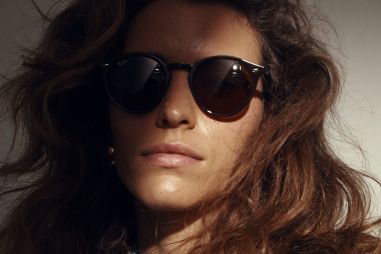 משקפי שמש ריי באן RB2180  Ray Ban קונים באופטיקנה. יבוא רשמי.