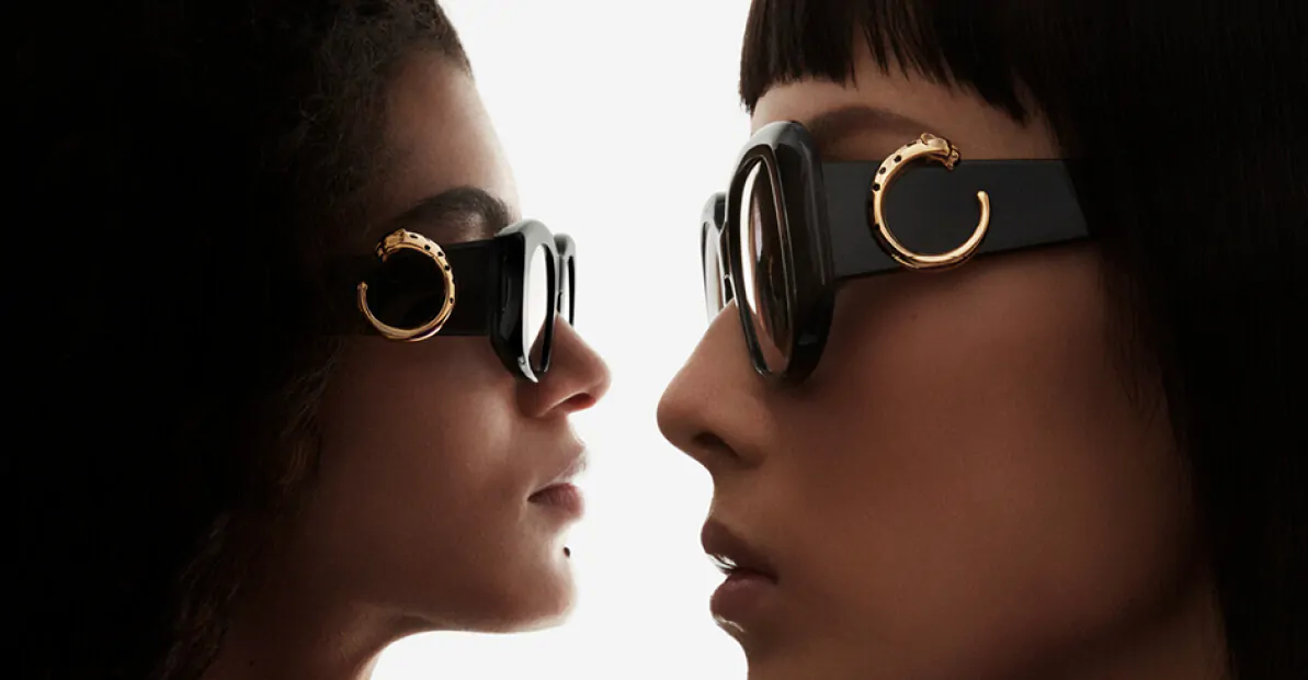 דוגמניות עם משקפי שמש קרטייה