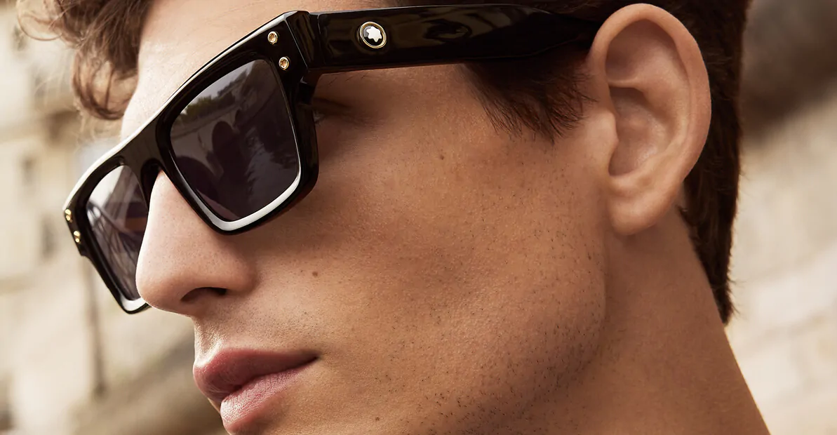 דוגמן עם משקפי שמש מונט בלאנק